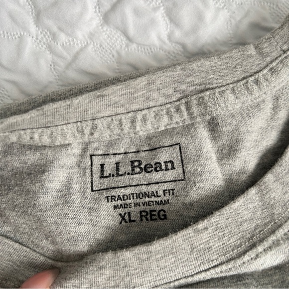 LL Bean Plain Grey Tees T-Shirt - XL - Picture 2 of 10